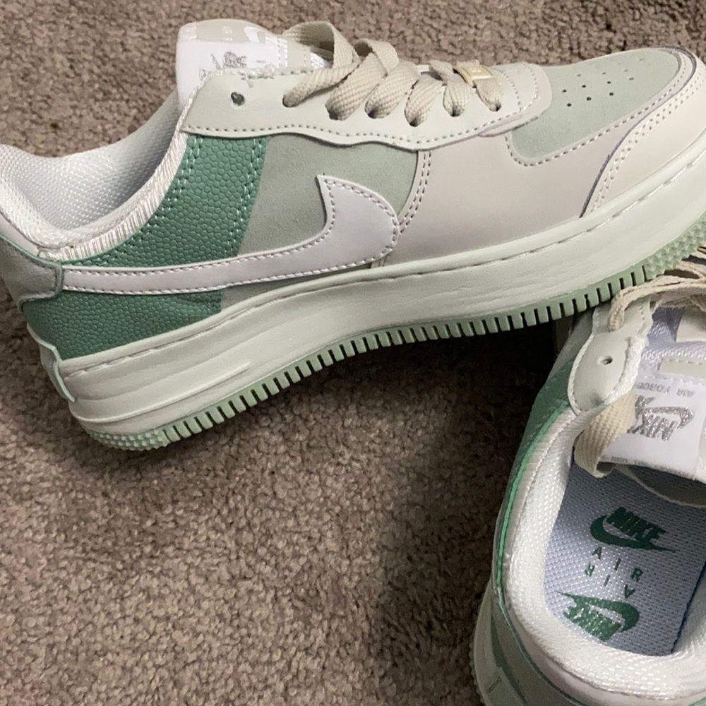 Nike air force 1 green